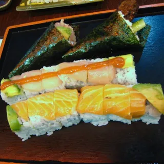 Hamachi Handroll