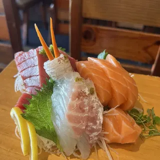 Sashimi Lunch