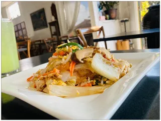 Thai On Hillhurst