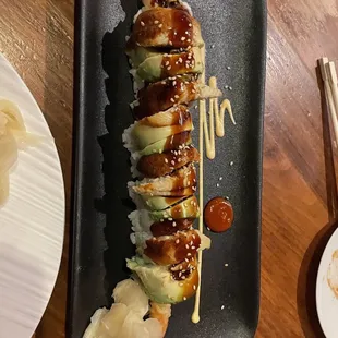 Dragon roll