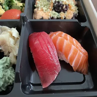 Tuna Nigiri