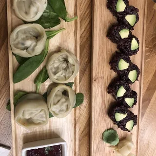 Steamed VEGGIE Dumpling