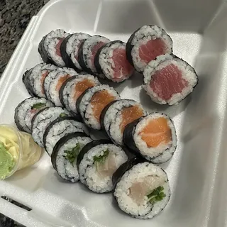 Hamachi Roll