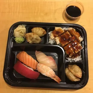 sushi, sushi and sashimi, sashimi, food