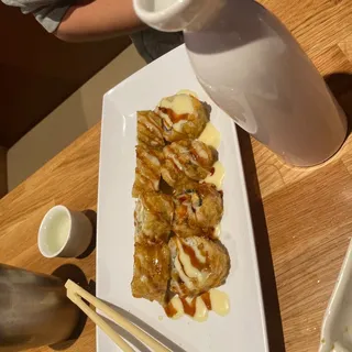 Philly Crunch Roll (8 pieces)