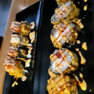 Threesome Special Roll (4 pieces)