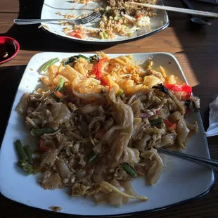 N2. Drunken Noodle