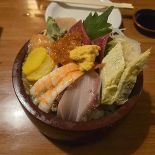 Chirashi Deluxe, Good at the price you pay