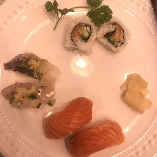 Spicy Salmon Roll