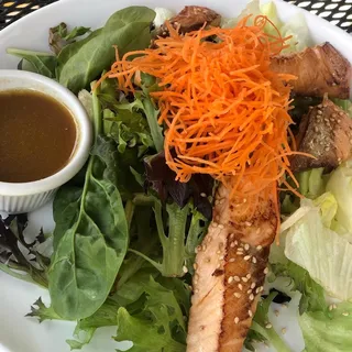 Grilled Sesame Salmon Salad
