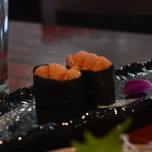 Uni Nigiri