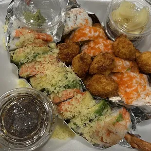 11. Crunch Scallop Roll, 1. Tiger Roll