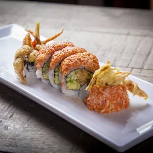 sushi, sashimi, sushi and sashimi, food