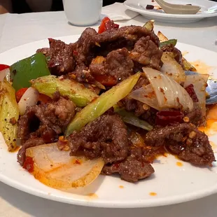 Fried lamb with cumin