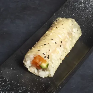 Light Salmon Hand Roll