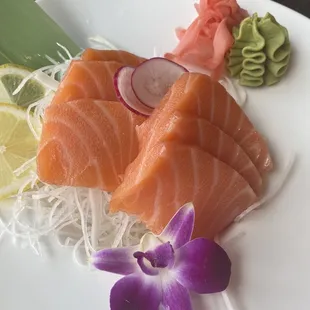 Salmon Sashimi