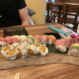 Spicy Yellowtail Roll