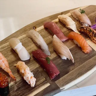 OMAKASE Nigiri