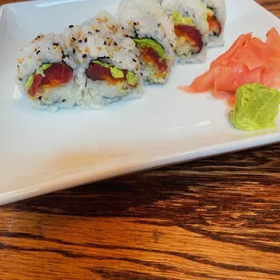 Spicy Crunchy Tuna Roll