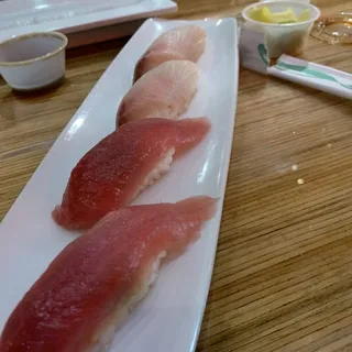 Yellowtail nigiri