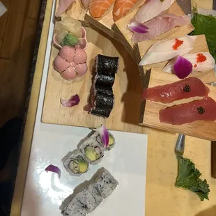 sushi special Two And Yellowtail Sashimi Dinner