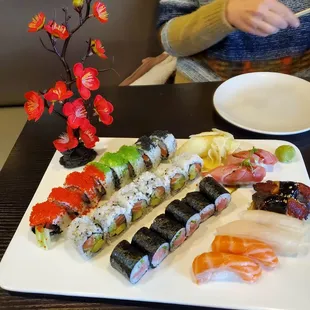 sushi, sushi and sashimi, food, sashimi