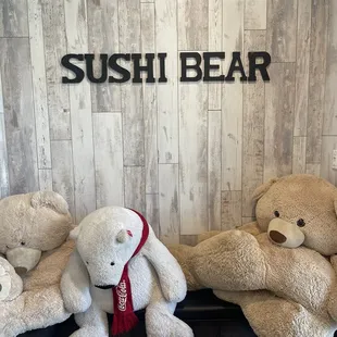 Bears at the Entrance