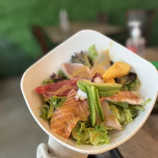 Sashimi salad