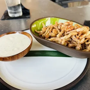 Crispy Bichi mushrooms with zesty tofu dip