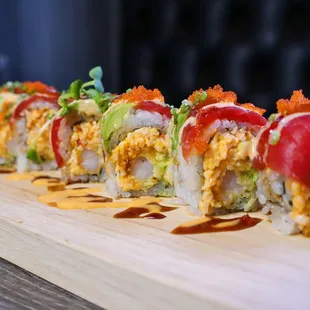 food, sushi, sashimi, sushi and sashimi