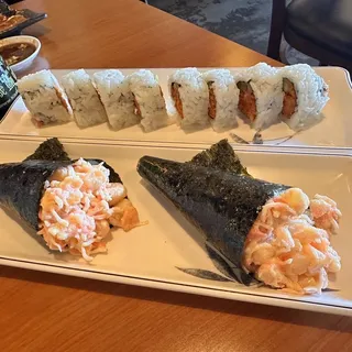 Yum Yum Scallop Hand Roll