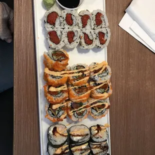 sushi, sashimi, sushi and sashimi, food