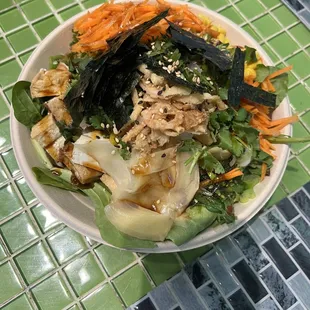 Vegan bowl, yummy and best value!