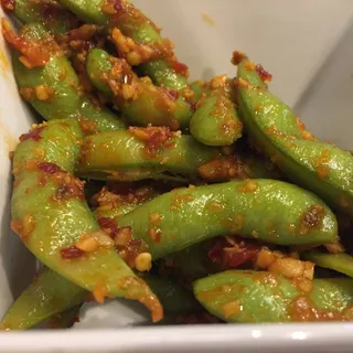 Spicy Garlic Edamame