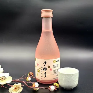Hakusuru Sayuri Nigori Sake