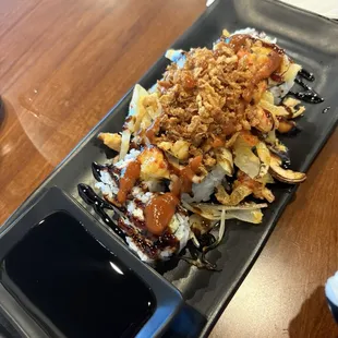 Volcano and mushrooms roll.