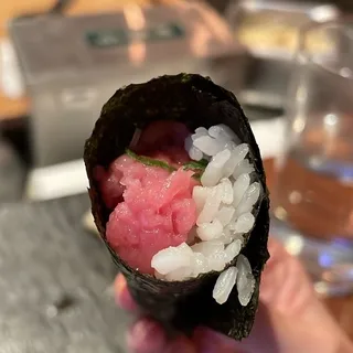 Toro Negi Handroll