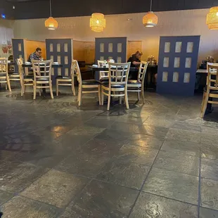 Gorgeous dinning area