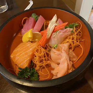 Sashimi combo comes with salad, soup and rice