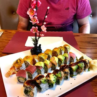 Rainbow, Kiwi, and dancing eel roll - fish quality and flavors were great! I especially loved contrast flavor on kiwi roll - tart &amp; sweet!
