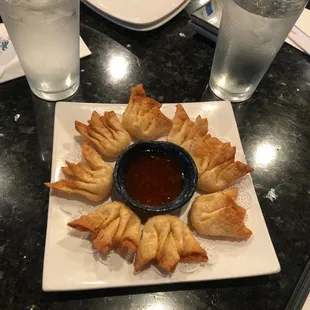 Crispy crap wantons