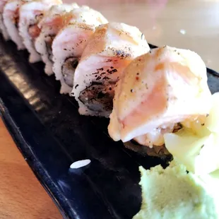 Alhambra roll... That seared taste with the garlic sauce..