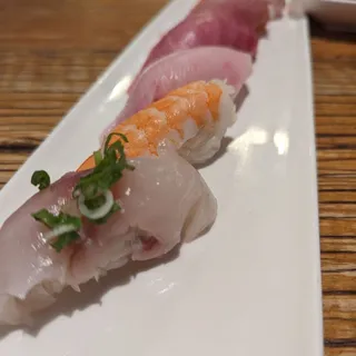 Chef's Choice Nigiri (7pcs)