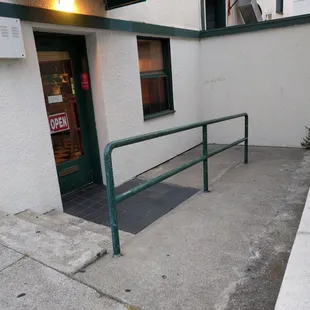 There's a ramp to get down to the entrance