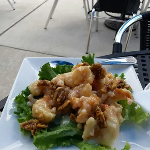 Honey Walnut Prawns