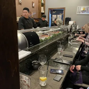 sushi and sashimi, interior