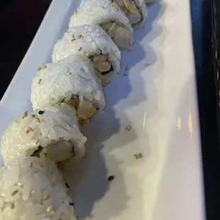 Spicy Scallop Roll