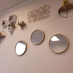 Cute Interior || IG: @misspiggyeats