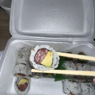 Tuna Avocado Roll