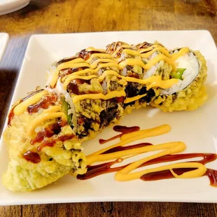 6pc Popper Cut Roll $11.95 (10/28/22). #SushiDake #Burbank #JapaneseFood #Sushi #FoodPorn